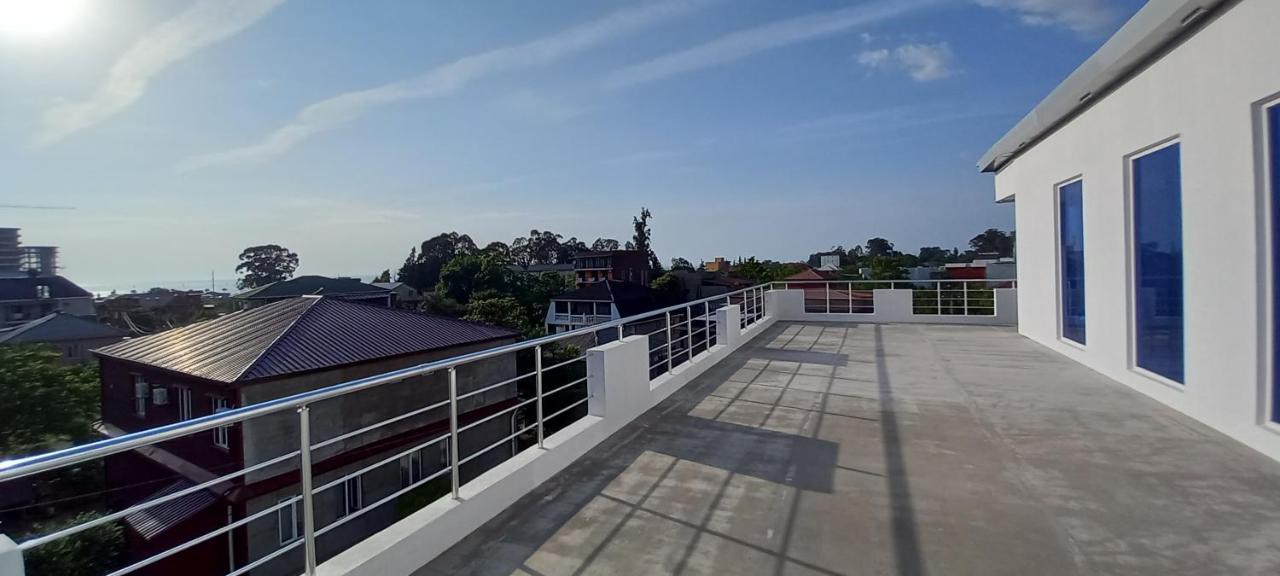 Guest House Marineza Gonio Bagian luar foto